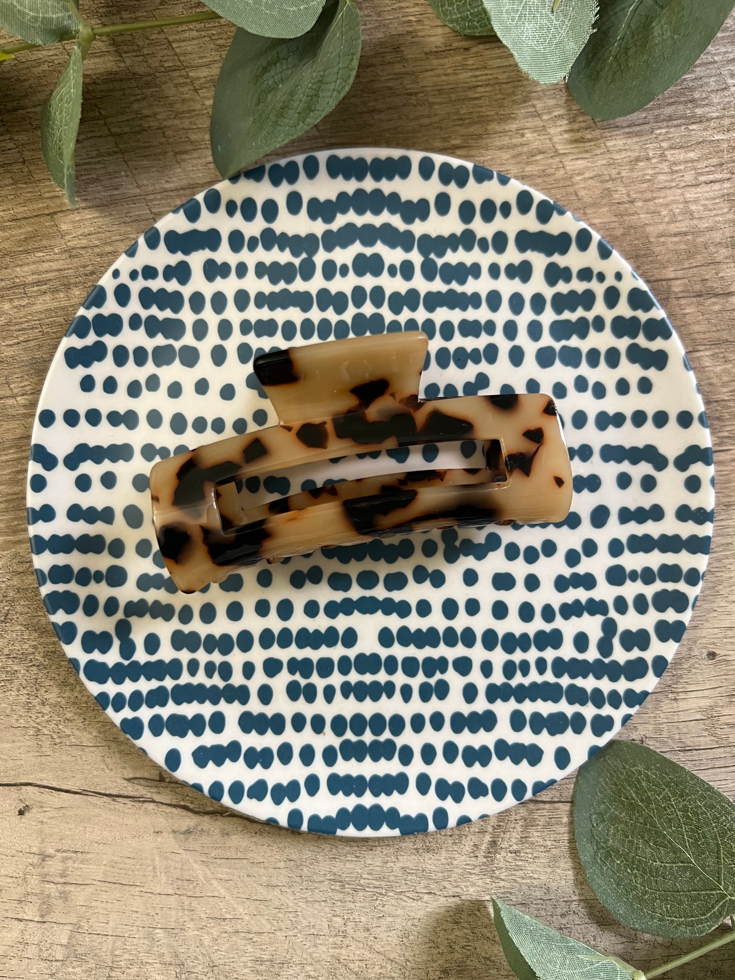 Small Tortoise Claw Clip